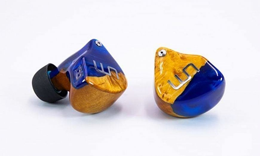 Unique Melody 3D Terminator - in-ear headphones in wooden cases Unique Melody 3D Terminator - in-ear headphones in wooden cases