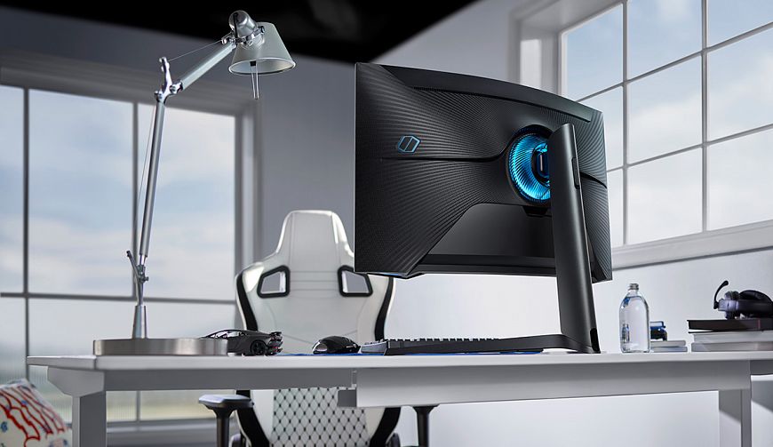 Samsung Odyssey G7 QLED Gaming Monitor