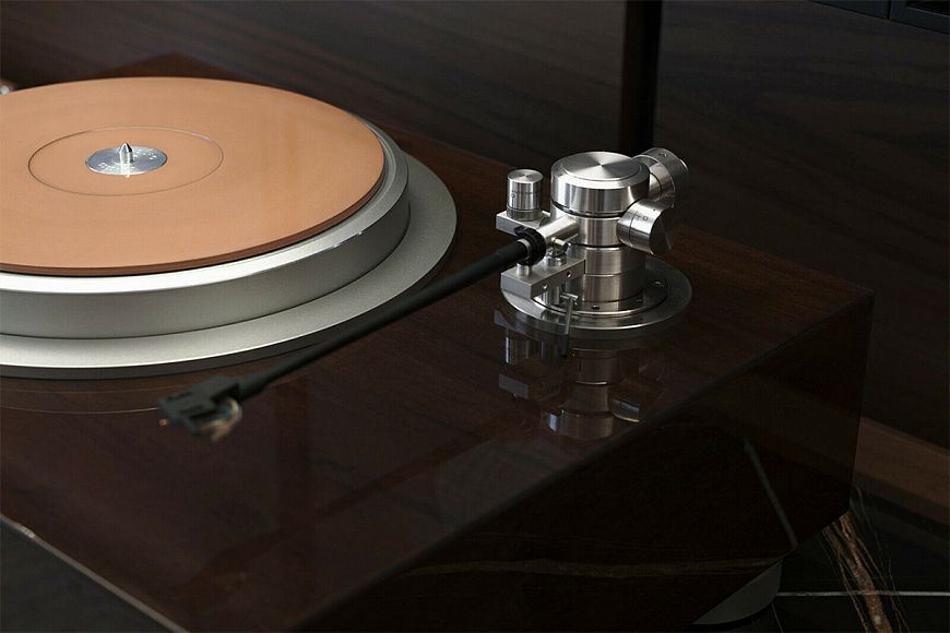 Torqueo Audio Exclusive P10 Limited Edition is literally a unique turntable Torqueo Audio Exclusive P10 Limited Edition is literally a unique turntable