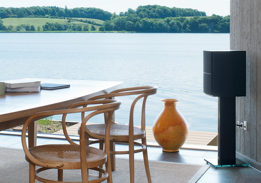 CALLISTO-2-C-Black-Ash-Grille-Dining-Room (1) .jpg CALLISTO-2-C-Black-Ash-Grille-Dining-Room (1) .jpg