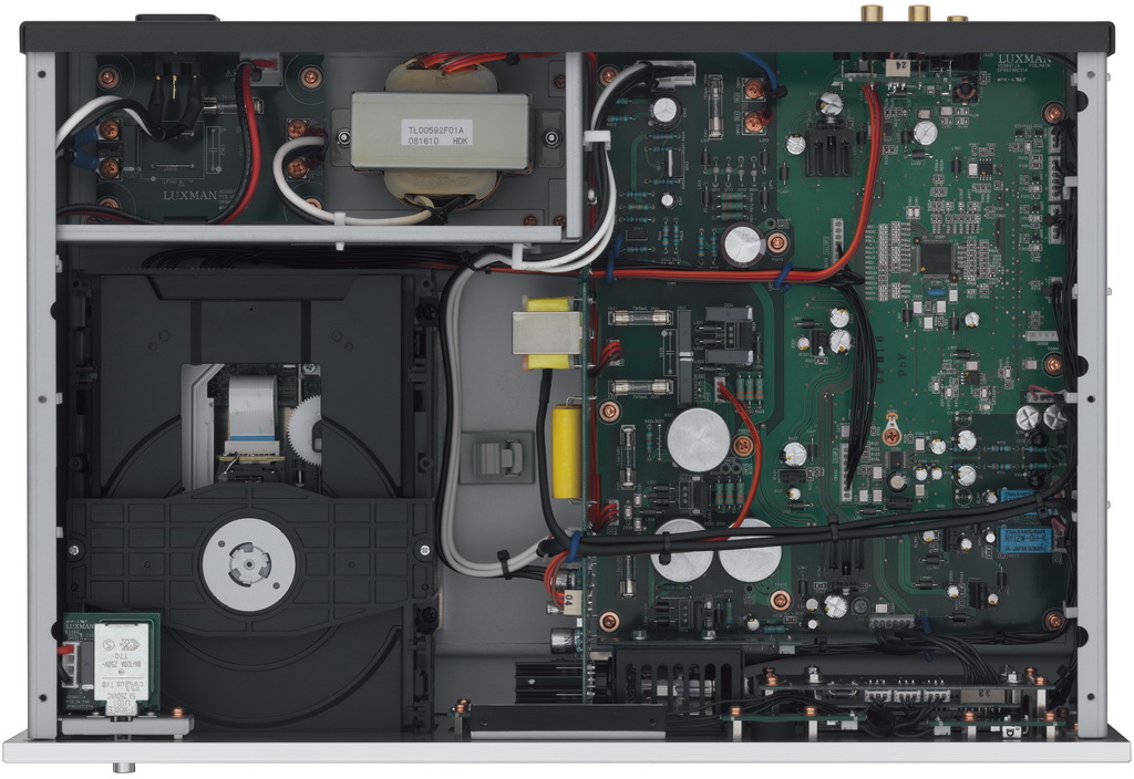 D_380_inside.jpg D_380_inside.jpg