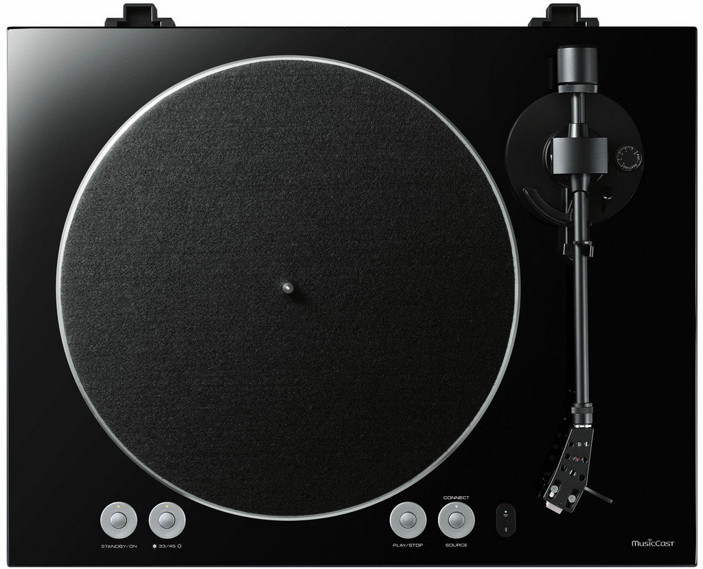 Yamaha TT-S303 3.jpg Yamaha TT-S303 3.jpg