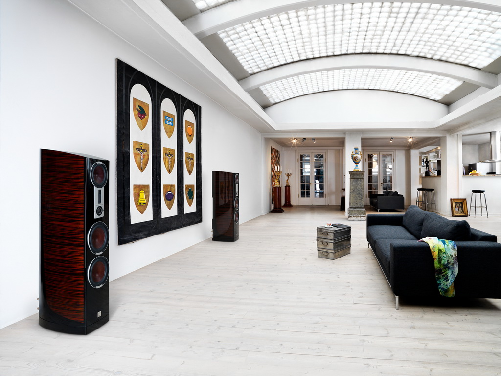 EPICON-8-ruby-interior-light-appartment-2.jpg EPICON-8-ruby-interior-light-appartment-2.jpg