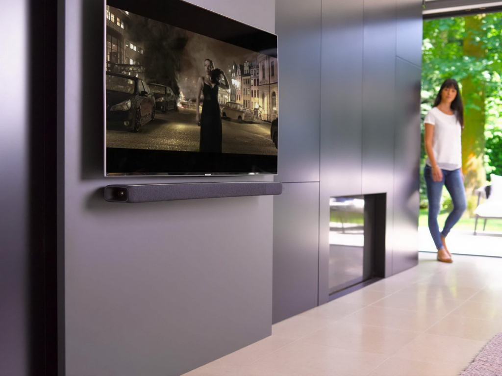 Harman Kardon Enchant 1300 lifestyle 1.jpg