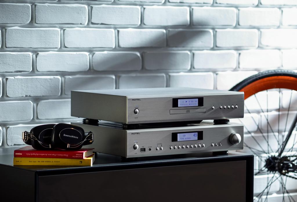 Rotel_Bicycle_A14_CD14.jpg Rotel_Bicycle_A14_CD14.jpg