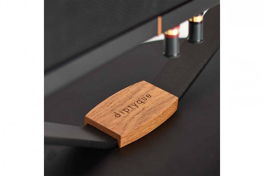 Diptyque DP107 - isodynamic acoustics from France