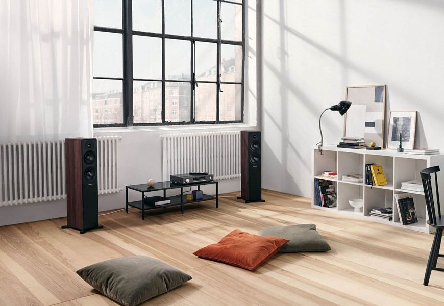 Dynaudio Emit 50 speaker systems Dynaudio Emit 50 speaker systems