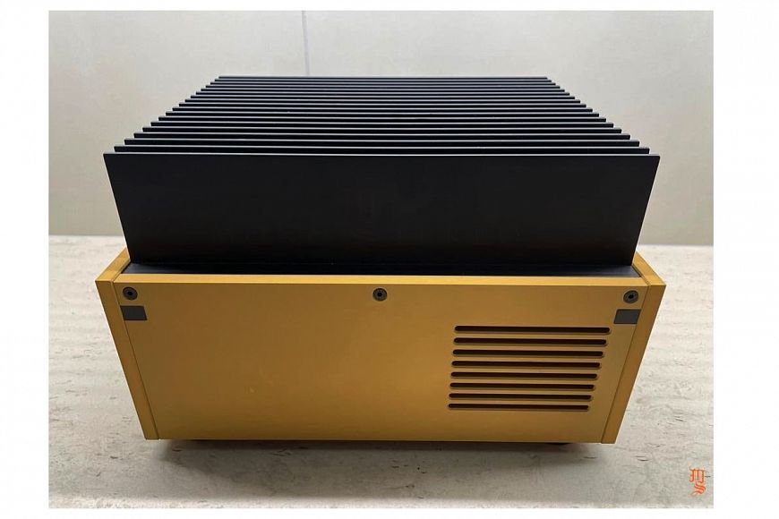 Holton Swiss Audio NXL101 Power Amplifier