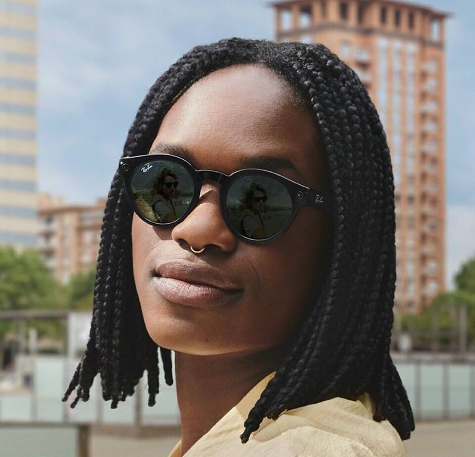 Ray-Ban Stories: smart glasses from Facebook and Ray-Ban