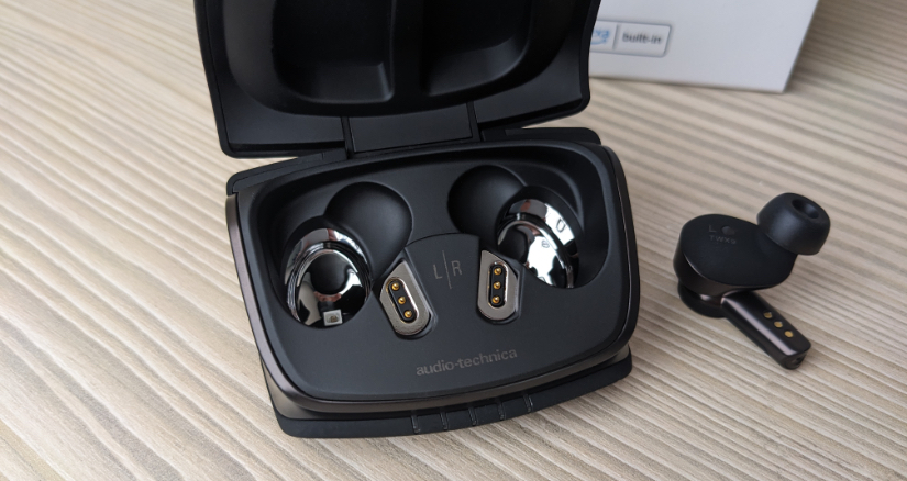 Audio-Technica ATH-TWX9: High-quality mids and a disinfecting case 14