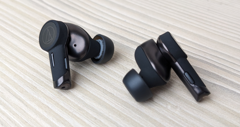 Audio-Technica ATH-TWX9: High-quality mids and a disinfecting case 13