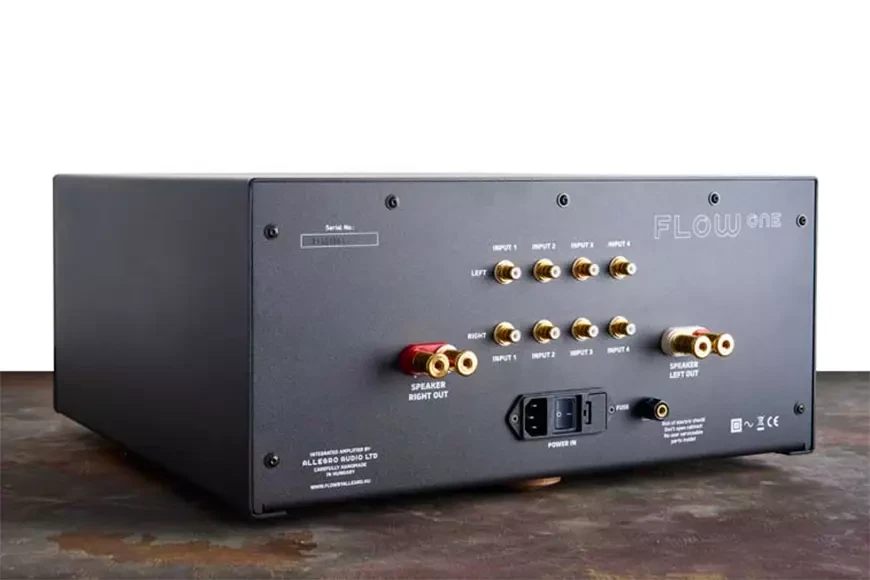   FLOW ONE integrated amplifier