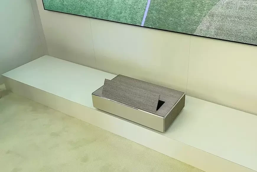 Samsung Premiere 8K