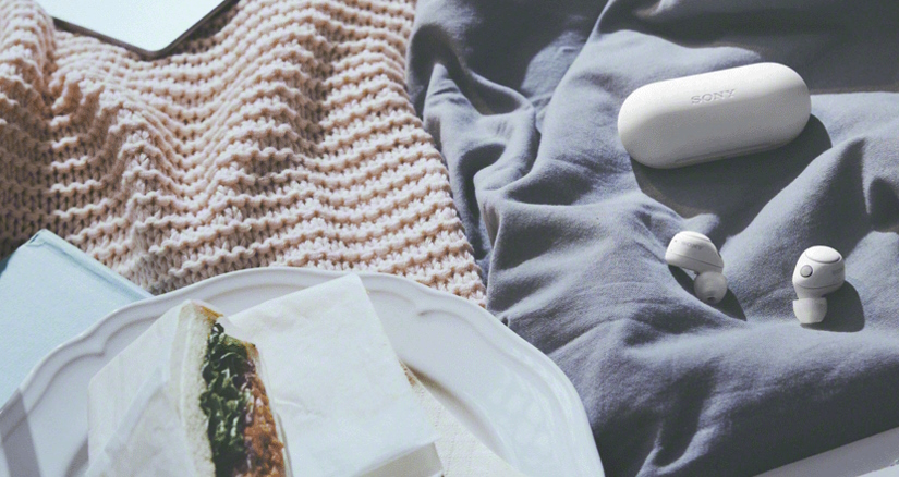 sony wf c700n kompaktni vkladishi z anc za privablivoju cinoju 4