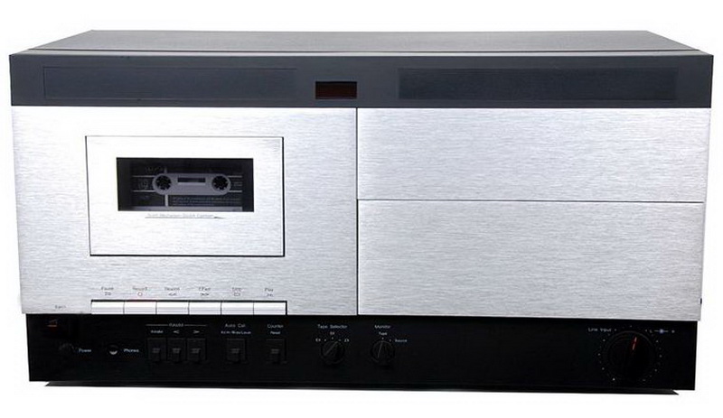 Nakamichi 700ZXL.JPG
