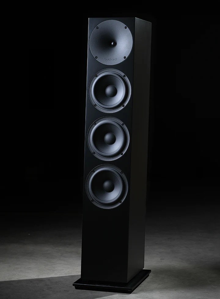 A700 LE in a black finish