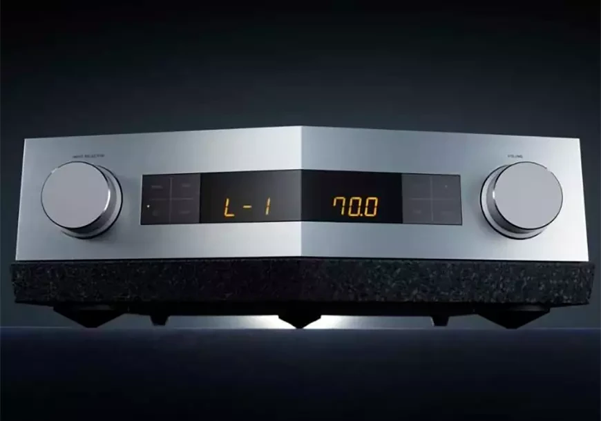 Preamplifier TAD-C700