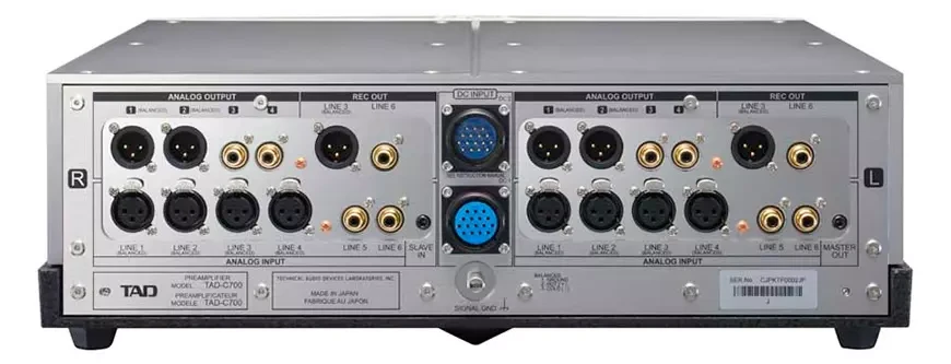 Preamplifier TAD-C700