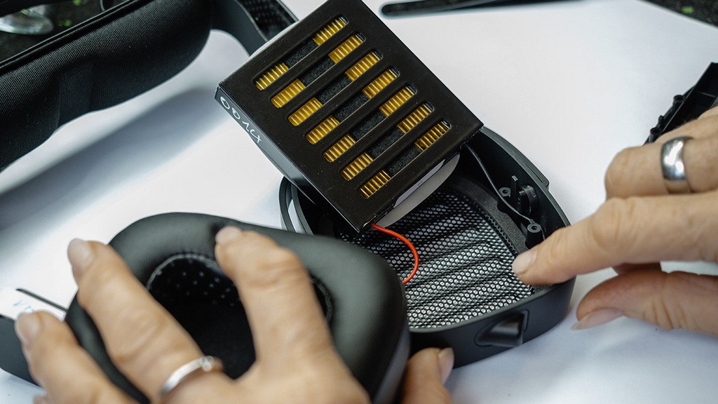 For the HEDDphone TWO, the HEDD Audio design team redesigned the drivers from the ground up