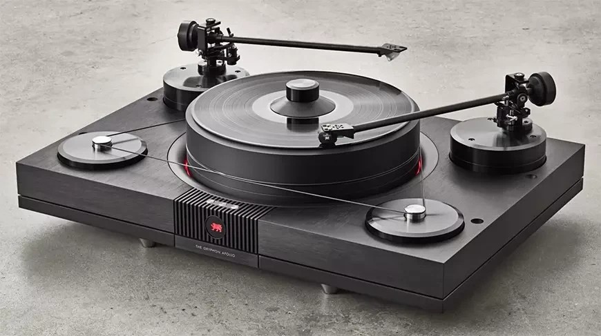 Upgraded front and rear rubber bearings are now made from a specially developed rubber compound that delivers previously unattainable levels of strength, performance and durability.