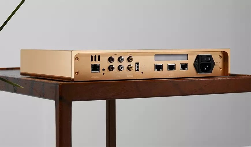 The Houchmand M1 audio system's central unit connects to the speakers using what the manufacturer calls "clean path technology ."