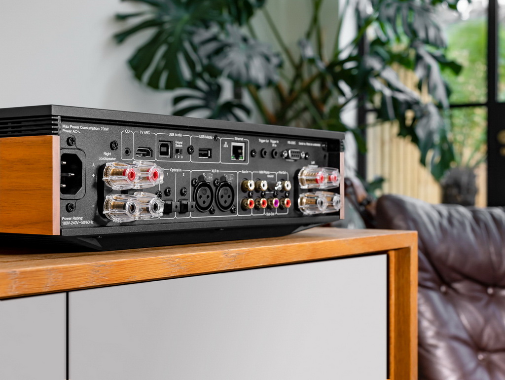 Cambridge Audio Evo 3.jpg