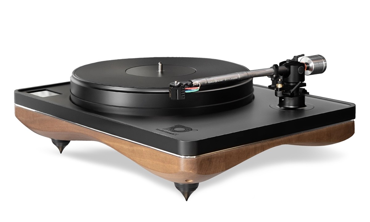 Gold Note Mediterraneo X: Flagship Turntable for Precision and Control 8 Included with the turntable is Gold Note’s B‑7 Ceramic X tonearm, a 9-inch unit made from titanium and equipped with high-purity internal wiring.