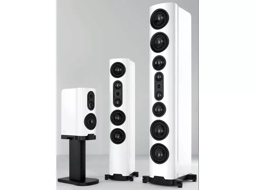 The Nubert nuVero nova series of acoustic systems was first presented at the High End Show 2025 in Munich, although at that time, interestingly, the names of the models had not yet been finalized. 