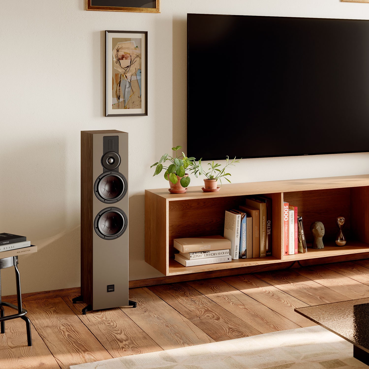 Powerful and stylish floor speaker with great hi-fi sound for music and home cinema