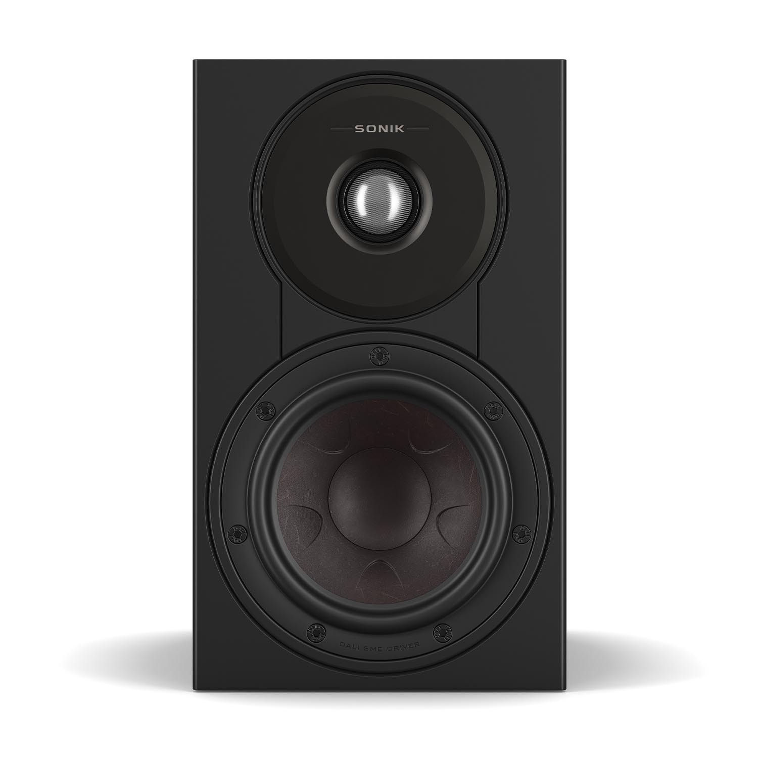 The smallest model in the SONIK series, SONIK 1 is easy to place on a shelf or on the wall via the integrated wall mount.