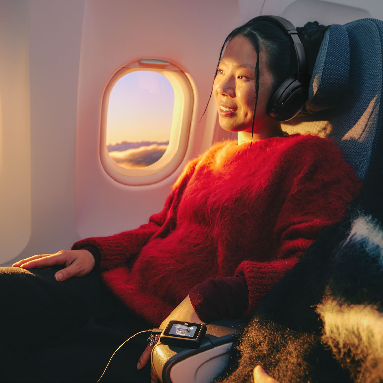 Great sound quality including JBL Spatial 360 sound with head tracking