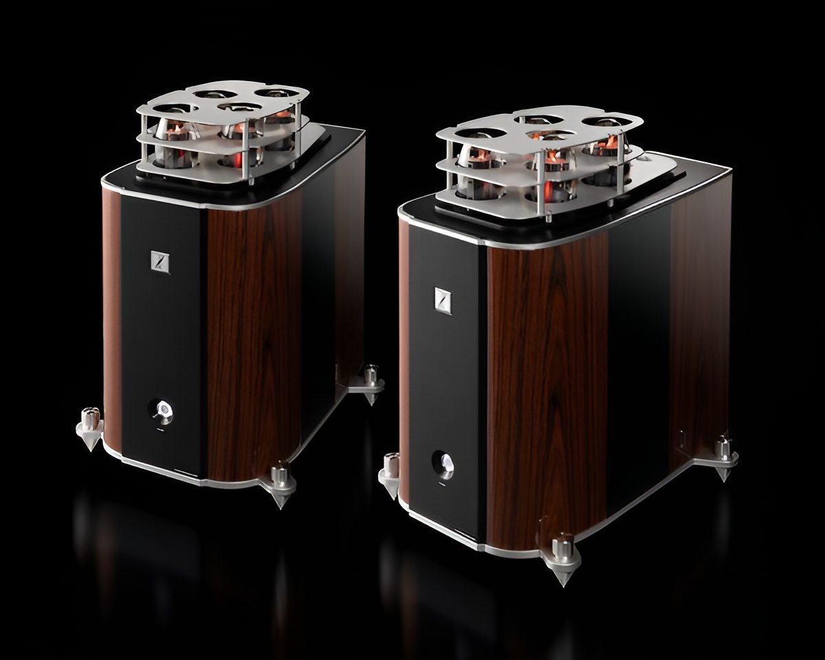 First, the design. It's said to be inspired by the image of a Norwegian fjord, and its grandeur and beauty are truly captured in the design. 