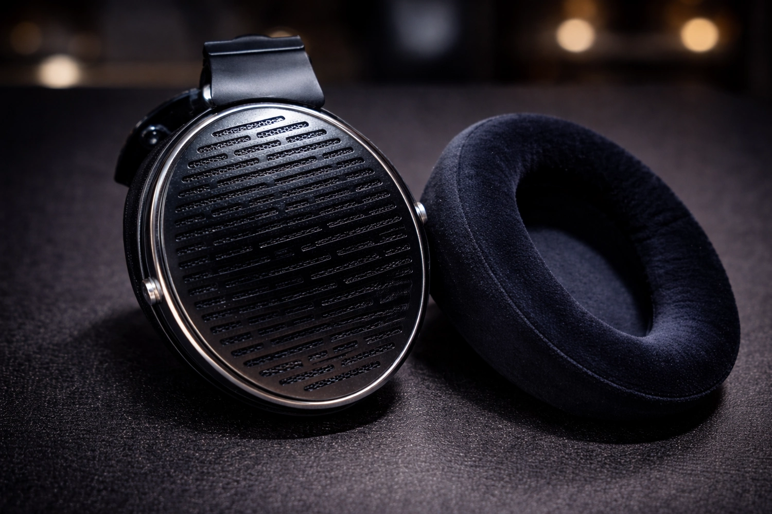 For open headphones, the bass in the JT3 is enough. It is fast, relatively snappy, has a good punch.