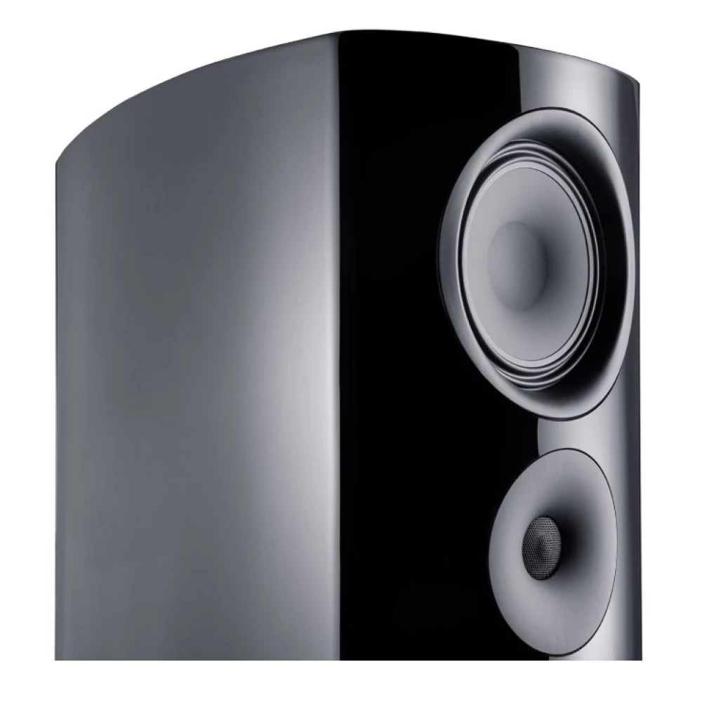 The Canton Reference series has already received rave reviews overseas, with the consensus being that it offers a stunning display of high-end performance at a more realistic price point.