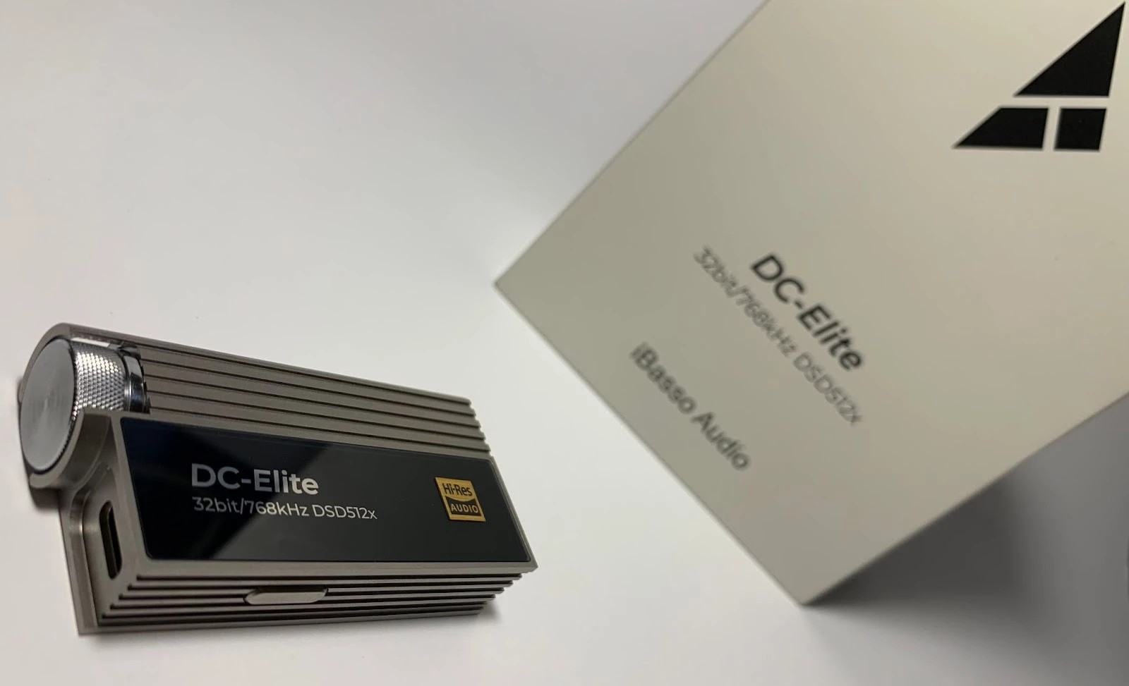 The DC-Elite is based on the flagship ROHM BD34301EKV audio chip, which was previously found only in top-end stationary and portable solutions. 