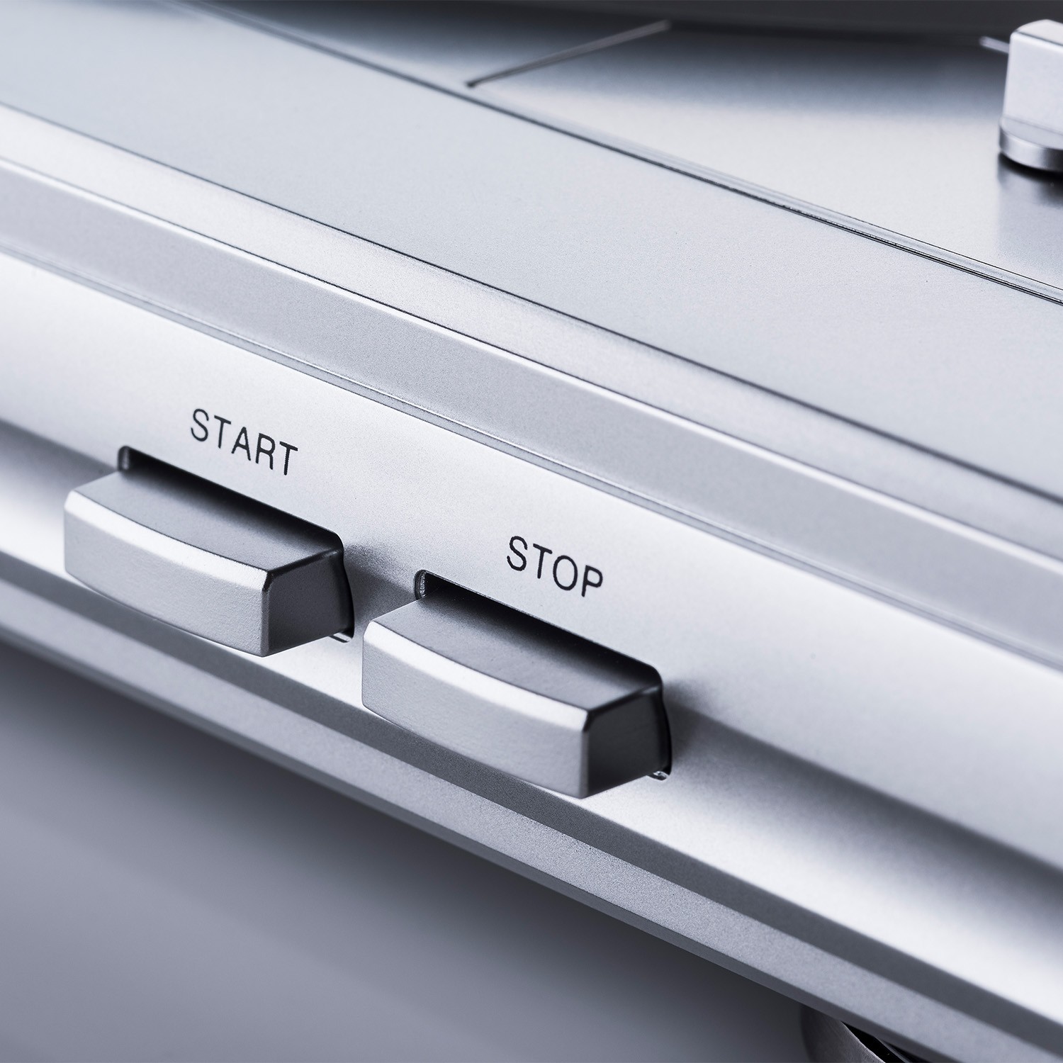 The DP-29F is an affordable turntable that makes it both easy and affordable to enjoy your beloved vinyl records.