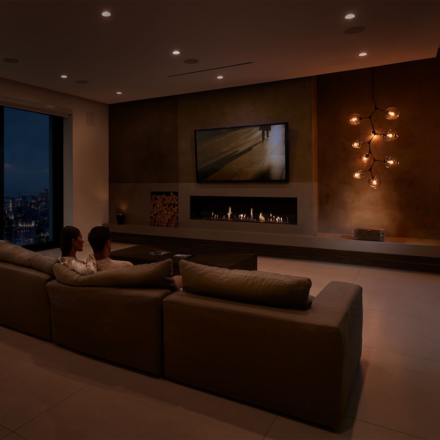 In terms of design, function and sound quality, you get everything your heart could desire, and you can look forward to many years of proud ownership and unforgettable audio experiences, whether home cinema or music is on the menu.