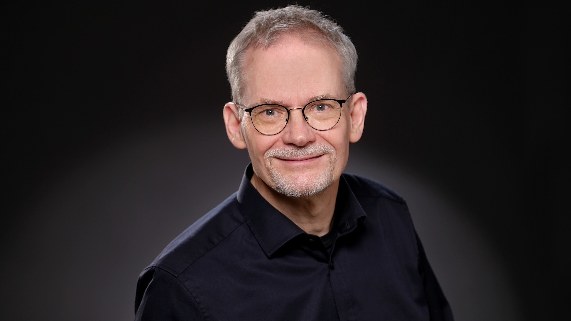 Headphone specialist Axel Grell wants to develop headphones that break with conventions.