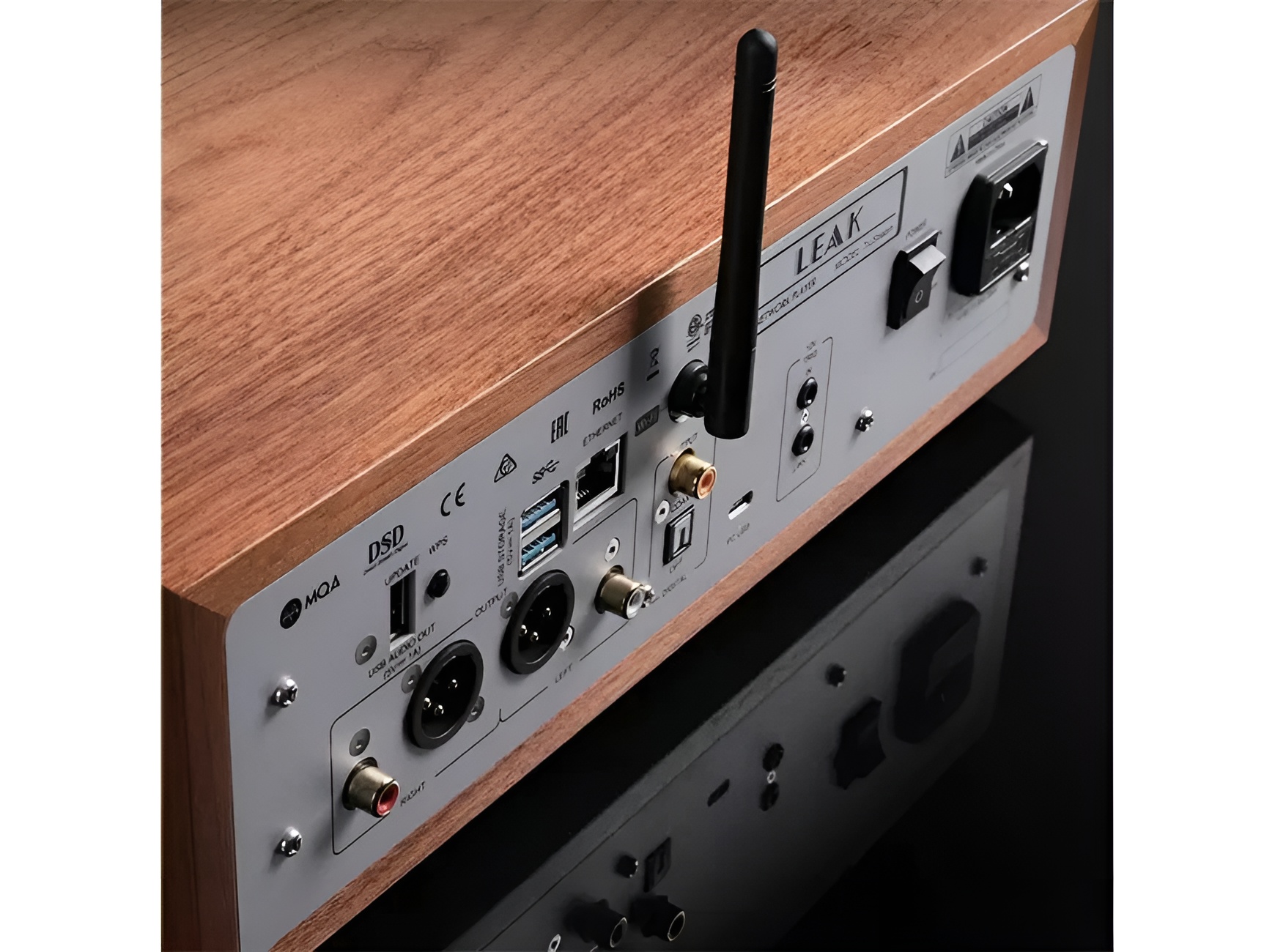 With balanced XLR, RCA, digital outputs, and broad streaming support including TIDAL Connect and Roon Ready, the Leak TruStream fits easily into modern audiophile systems.