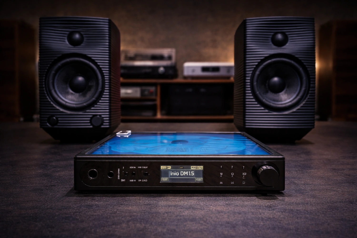 The transparent lid reveals more than just a disc—it highlights the DM15’s unique identity.