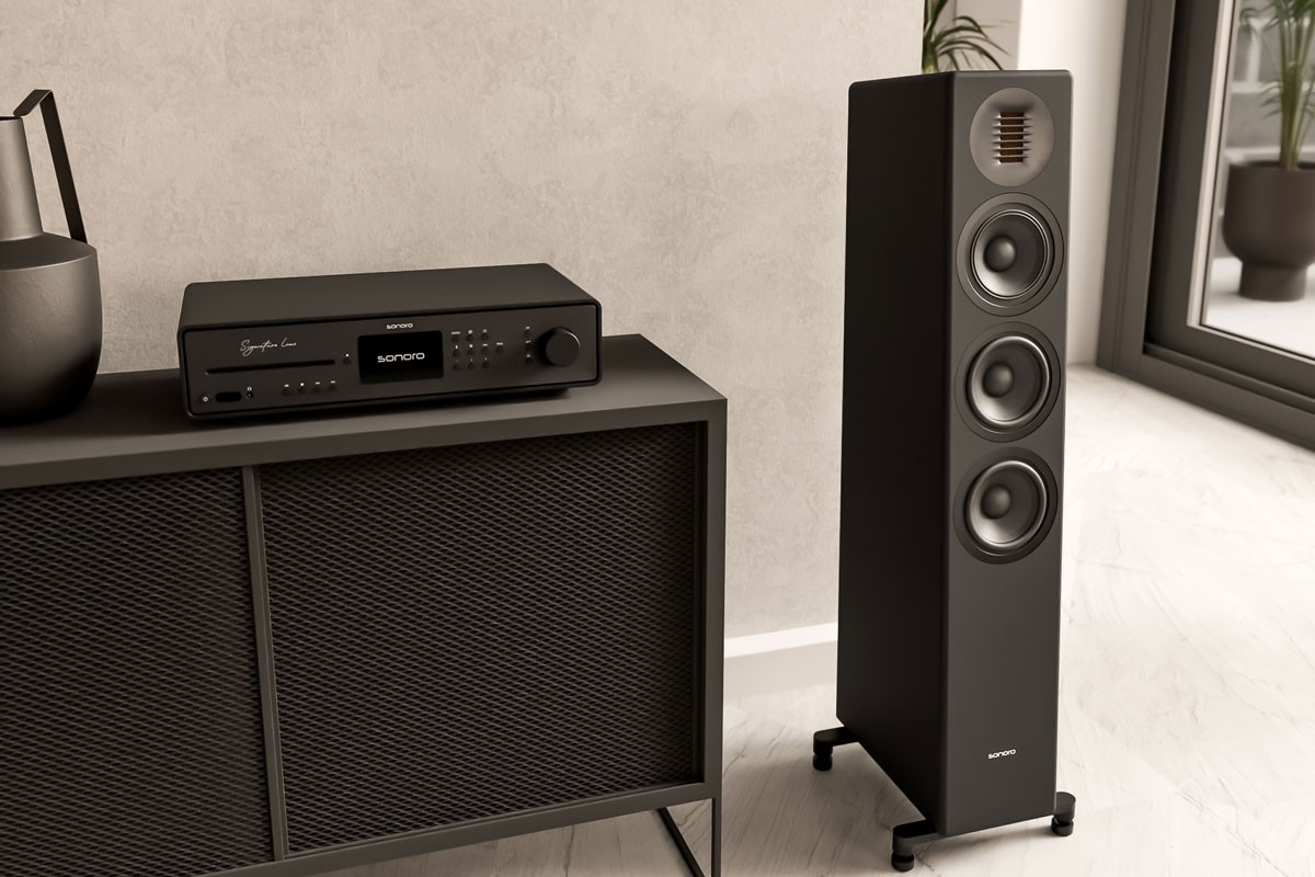 Hypex amplification and ESS SABRE conversion form the sonic core of the Quantum Signature.