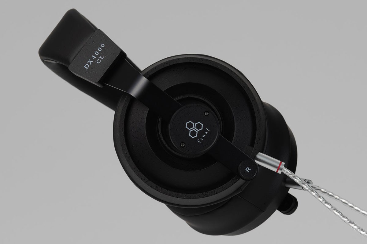 The DX4000CL combines closed-back isolation with an acoustic design aimed at delivering a surprisingly open and spacious soundstage.