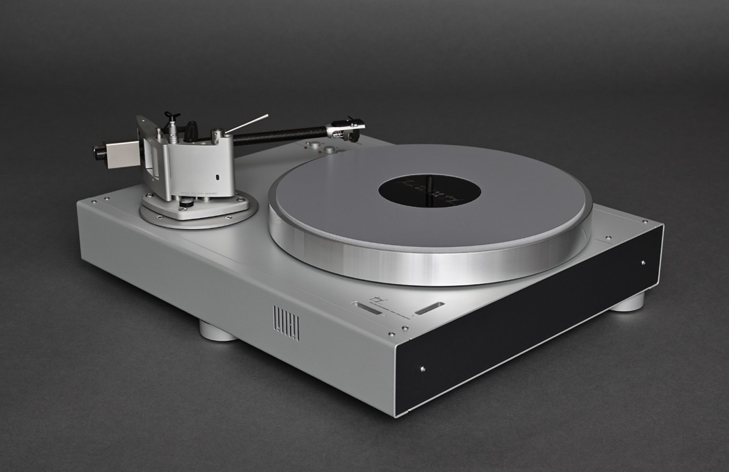 Ballfinger T 002 B Turntable Debuts With Reel-to-Reel DNA, Bamboo Chassis and Thiele Tonearm 10 20260505175933 2026 05