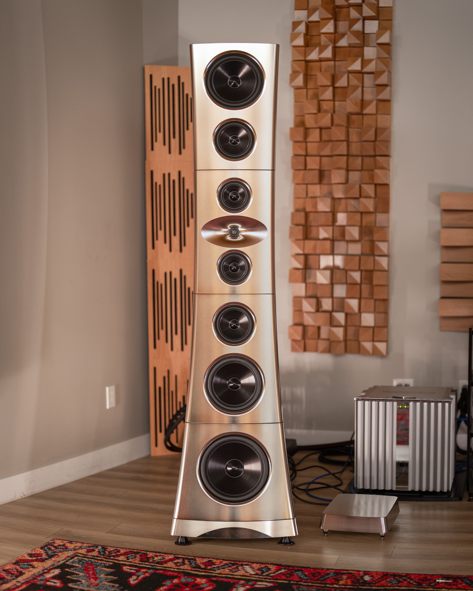 YG Acoustics Titan: The $1 Million Flagship Speaker Built for Ultimate Audiophile Perfection 16 20260507155227 2026 05