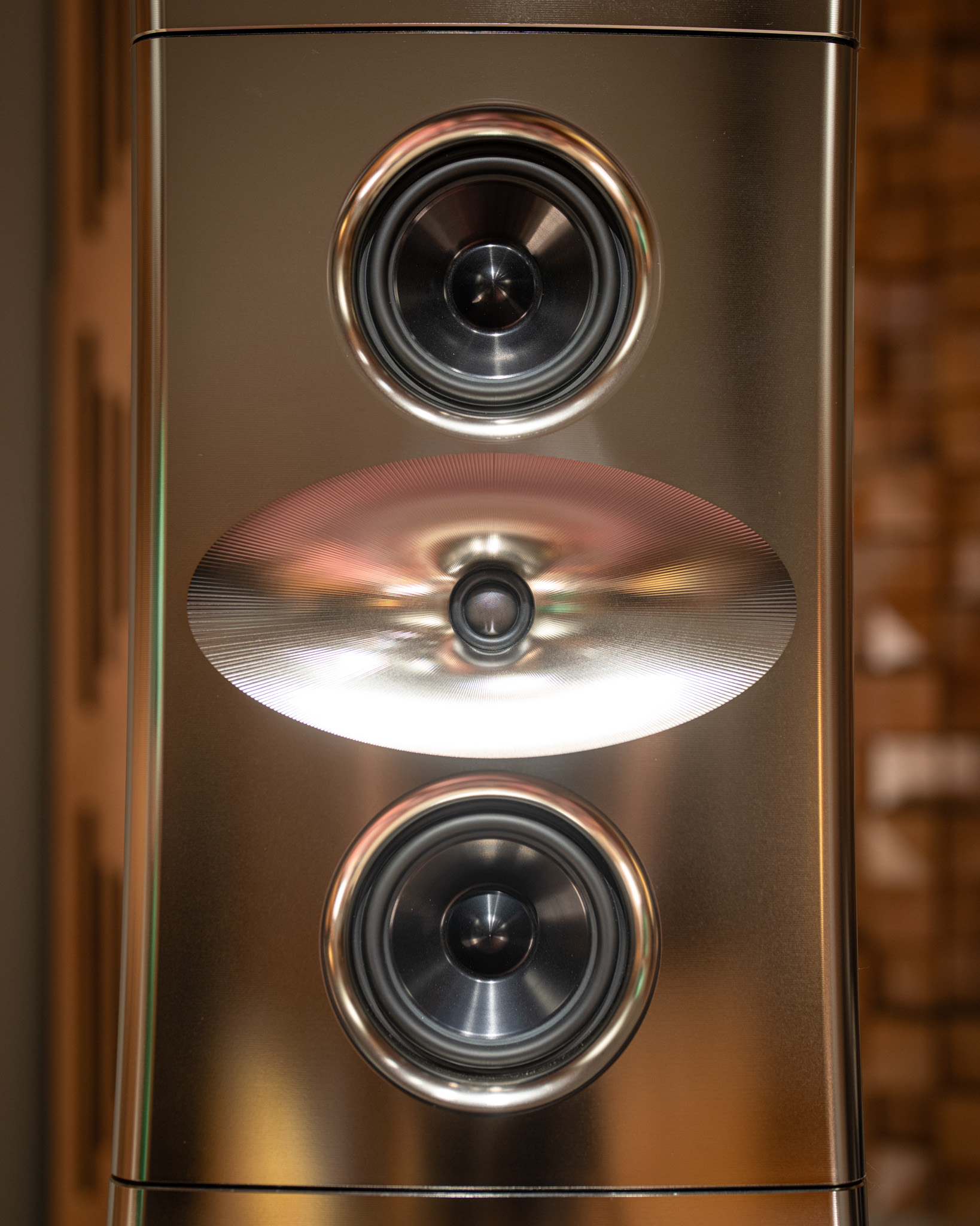 YG Acoustics Titan: The $1 Million Flagship Speaker Built for Ultimate Audiophile Perfection 10 20260507155227 2026 05
