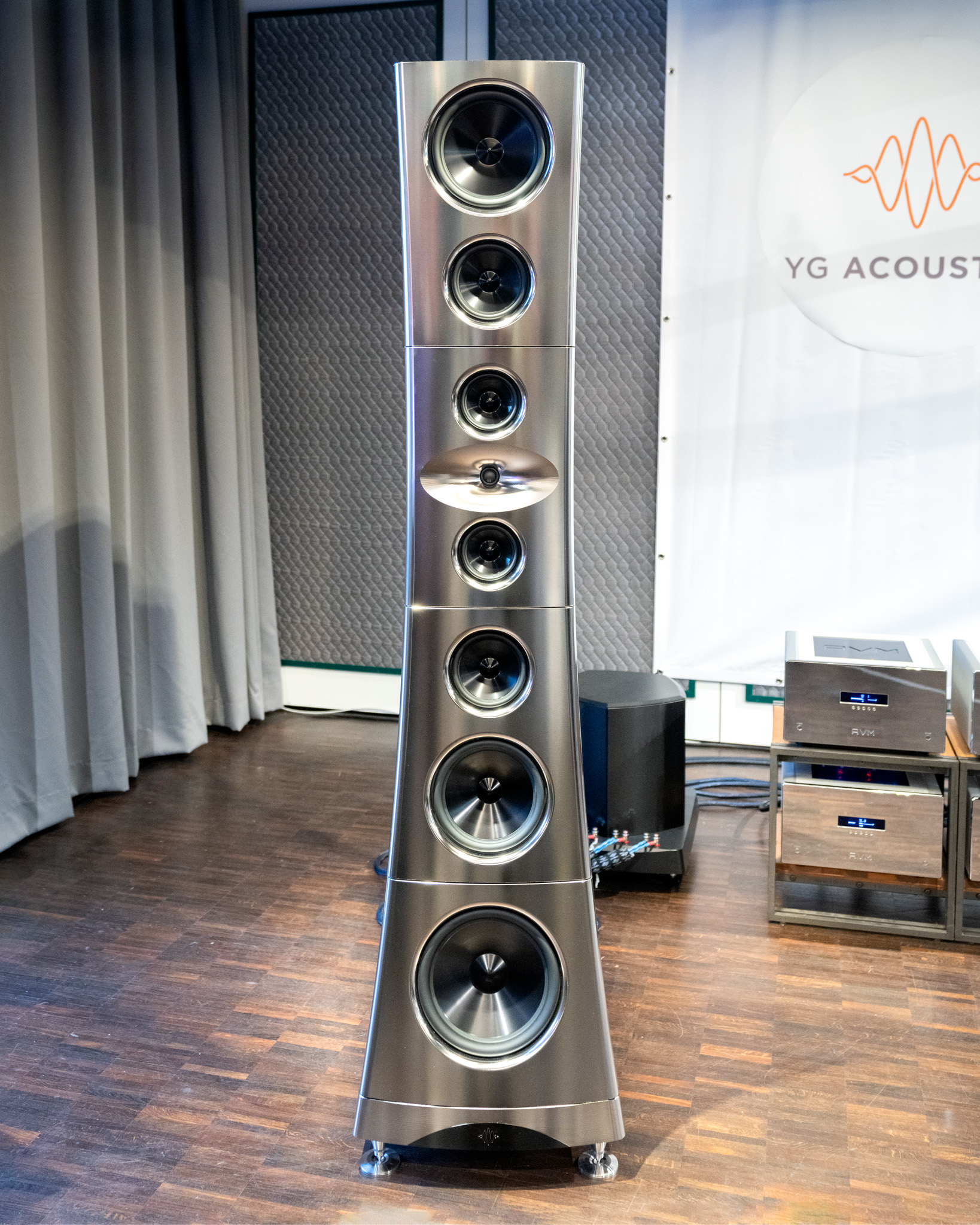 YG Acoustics Titan: The $1 Million Flagship Speaker Built for Ultimate Audiophile Perfection 9 20260507155228 2026 05