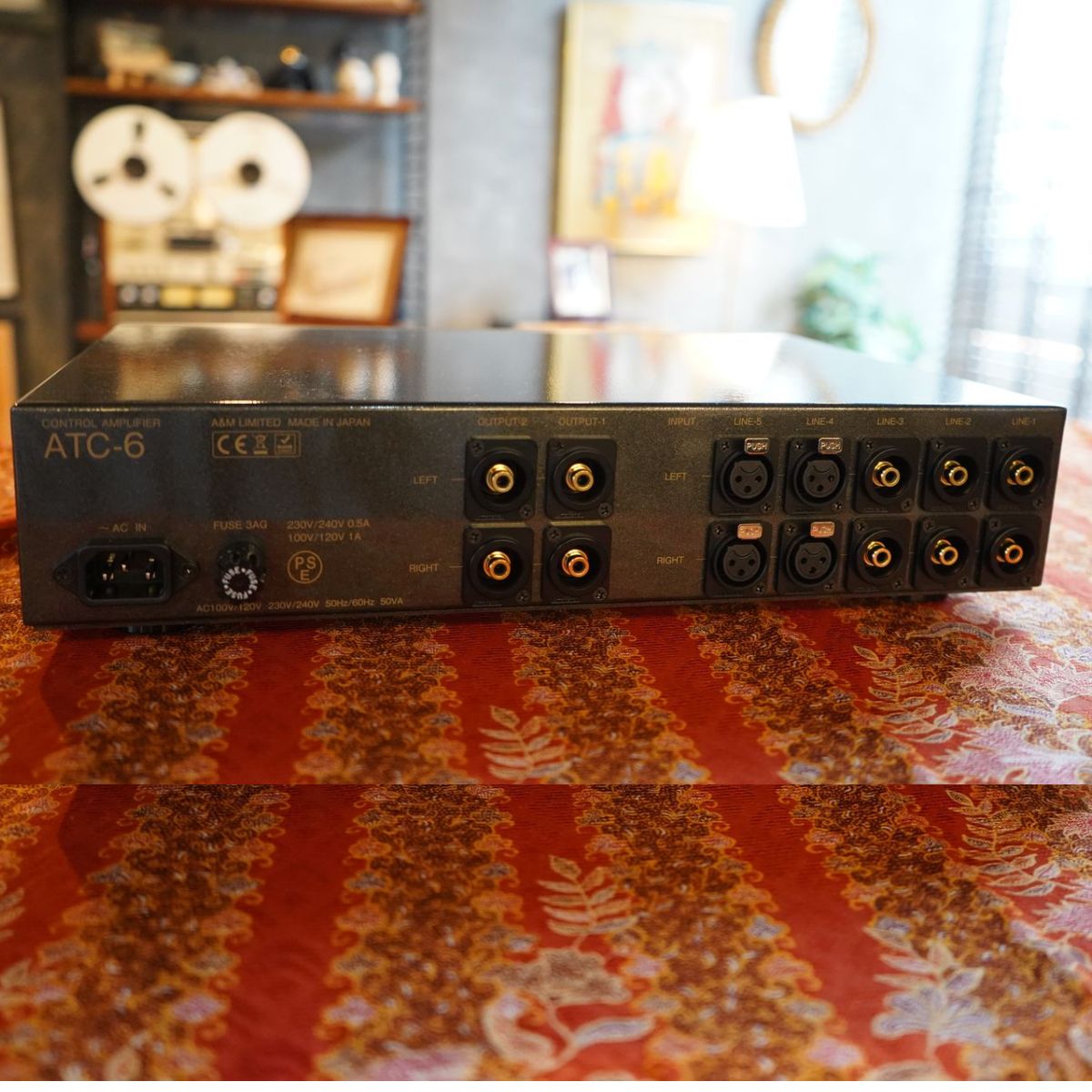Air Tight ATC-6: Japanese Analog Purity, Premium Build, and Classic Tube Sound in One 11 Air Tight ATC-6 inputs and outputs