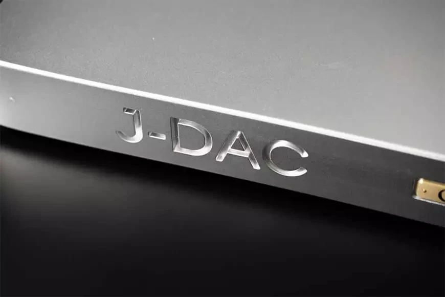 Cantico J-DAC vs Rotaxis Core64: Two Transformer-Isolated DACs, Two Very Different Paths 8 External DAC Cantico J-DAC